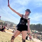 Megan Mee - Facebook