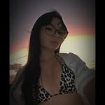 Megan Mora - @meg_m20 - Instagram