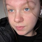 Megan Neale - @megankt_xox - Instagram