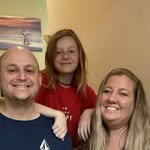 Megan Lind Persinger - @meganthebookworm - Instagram