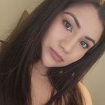 Megan Rocha - @megrocha33 - Instagram