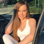 Megan Stillings - @meganstillings - Instagram