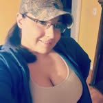 Megan Warden - @itsmegz21 - Instagram