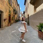 Meghan Barrett - @megbarrett8844 - Instagram