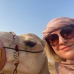 Meghan Barrett - @mbarrett80 - Instagram