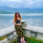 Meghan Barron - @penelope1975 - Instagram
