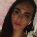 Megan Bowden - @meggbxx - Instagram