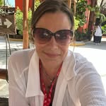Meghan Budd - Travel Agent - @meghanknowsthemouse - Instagram