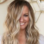 Meghan Burch - @thecurrentcovet - Instagram