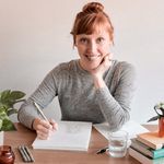 Meghan Kirk - @thejourneyofbooks_on_etsy - Instagram