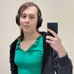 Meghan Travis - @origonalqueenie - Instagram