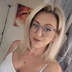 Mel Armstrong - Facebook