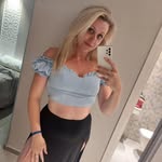 Mel Armstrong - @mel_armstrong123 - Instagram