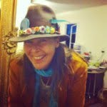 Mel - @melcurryartist - Instagram