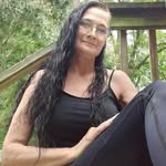 Mel Dunn - @melinasmith838 - Instagram