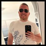 Mel Harvey - @onshorelizard - Instagram