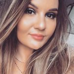 Mel Harvey - @melanieharveymua - Instagram