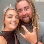 Mel Harvey - @melandtheharveys - Instagram