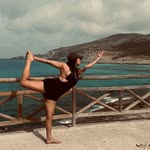 Mel Lima - @mellima.yoga - Instagram