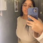 Mel Limones - @melaniielimones - Instagram