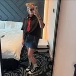 Mel Perry - @melperry11 - Instagram