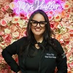 Melissa Shipp - @derm_mrshustler - Instagram