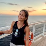 Mel Simonian - @meli.simonian - Instagram