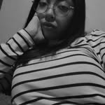 Meli Solis - @mel_solis22 - Instagram