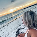 Melissa E. Stanton - @mel_stanton77 - Instagram