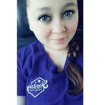 Mel Vaughn - @mittenmelts - Instagram