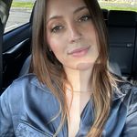 Mel Walsh - @melanierwalsh - Instagram