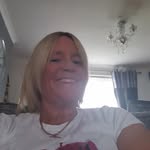 Melanie - @mel_watt_45 - Instagram