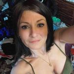 Mel Wells - @wellsmel76 - Instagram