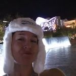 Mel Wells - @melzerwells - Instagram