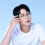 Mela Kim - Facebook