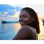 Melanie Aaron - Facebook