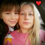 Melanie Abbott - @hairiam2021 - Instagram