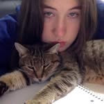 melanie - @melanie._bee - Instagram