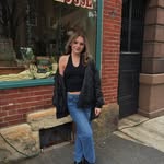 Mel ⚘️🌞🧿🪴🌛 - @melaniebemis__ - Instagram