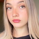 mel - @melaniebianchii - Instagram