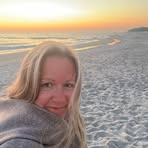 Melanie Blank - Facebook