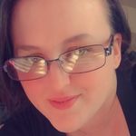 Melanie Bolin - @melaniesbraceletsbydesign - Instagram