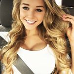 Melanie Bonham - @melbonxo - Instagram