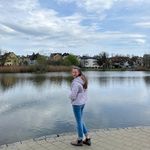 Melanie Bucher - @mellibucher - Instagram
