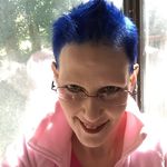 Melanie Busby - @melbusby11 - Instagram