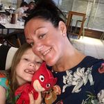 Melanie Conroy - @mellie_moo_76 - Instagram