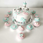 Melanie Constance - @homebakeycakeyireland - Instagram