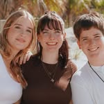 Melanie Crowell - @garden_party5 - Instagram