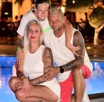 Melanie Decker - Facebook