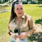 Melanie Decker - Facebook